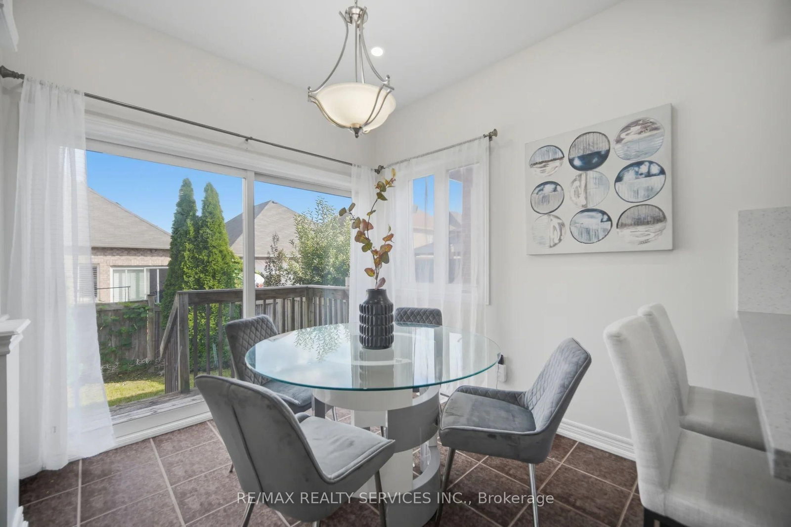 40 Balin Crescent • Brampton, ON photo 8