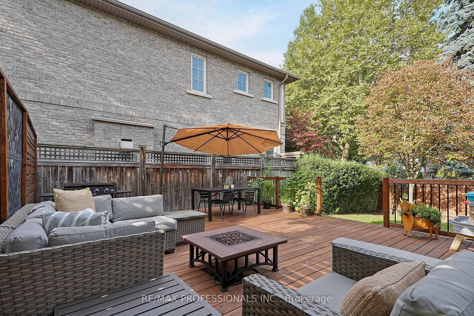 38 Ballacaine Drive • Toronto, ON photo 41