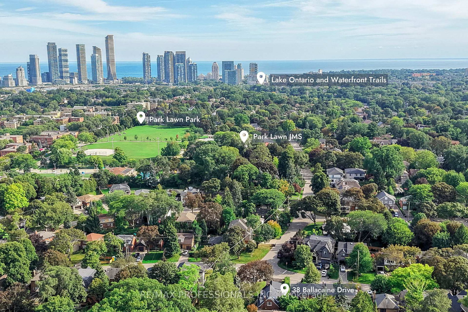 38 Ballacaine Drive • Toronto, ON photo 49