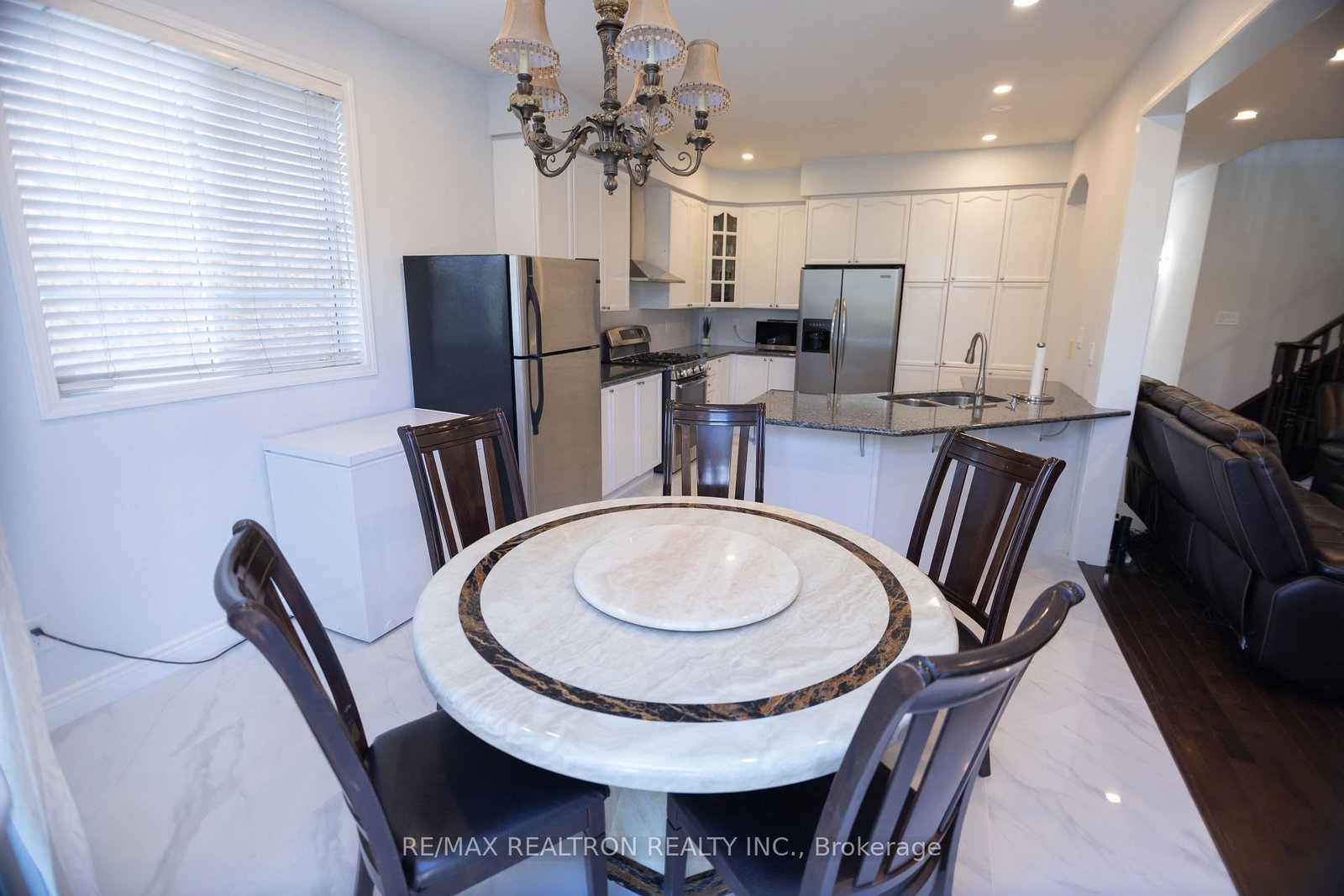 34 Catchfly Crescent • Brampton, ON photo 5