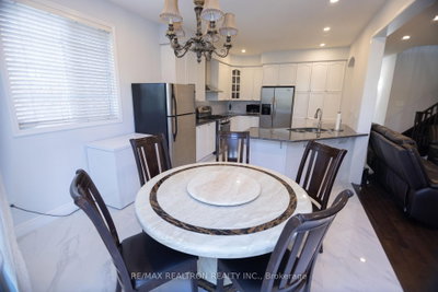34 Catchfly Crescent • Brampton, ON photo 5
