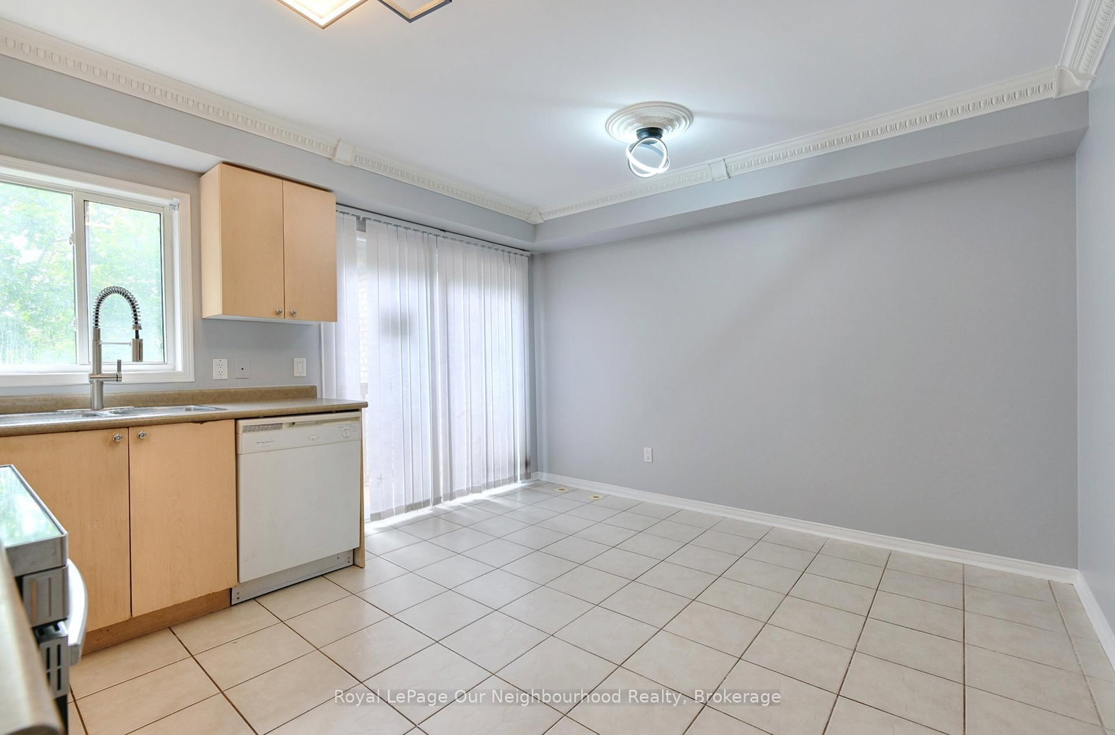50 Strathaven Drive • #96 • Mississauga, ON photo 4