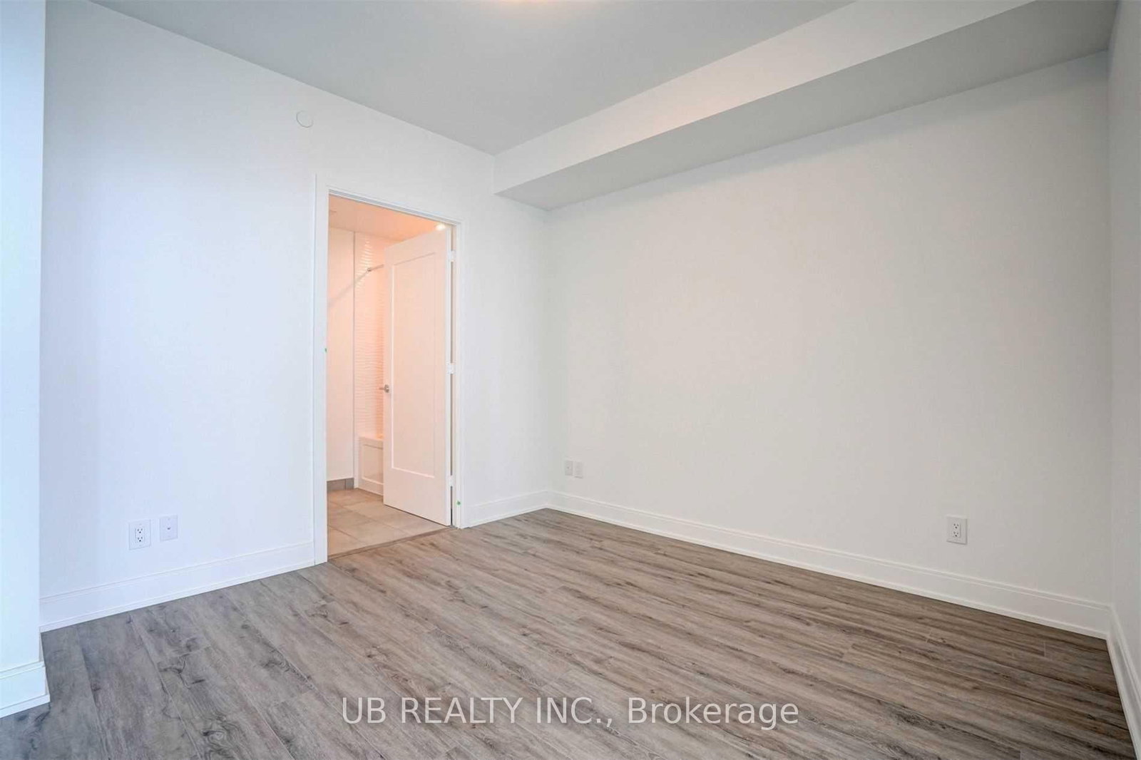 70 Annie Craig Toronto,ON M8V 0C4 — Photo 23