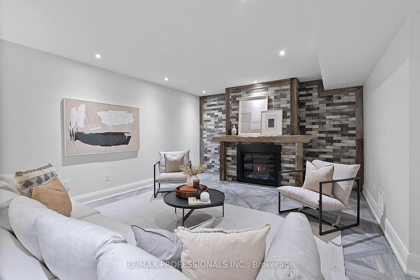 146 Thompson Avenue • Toronto, ON photo 37