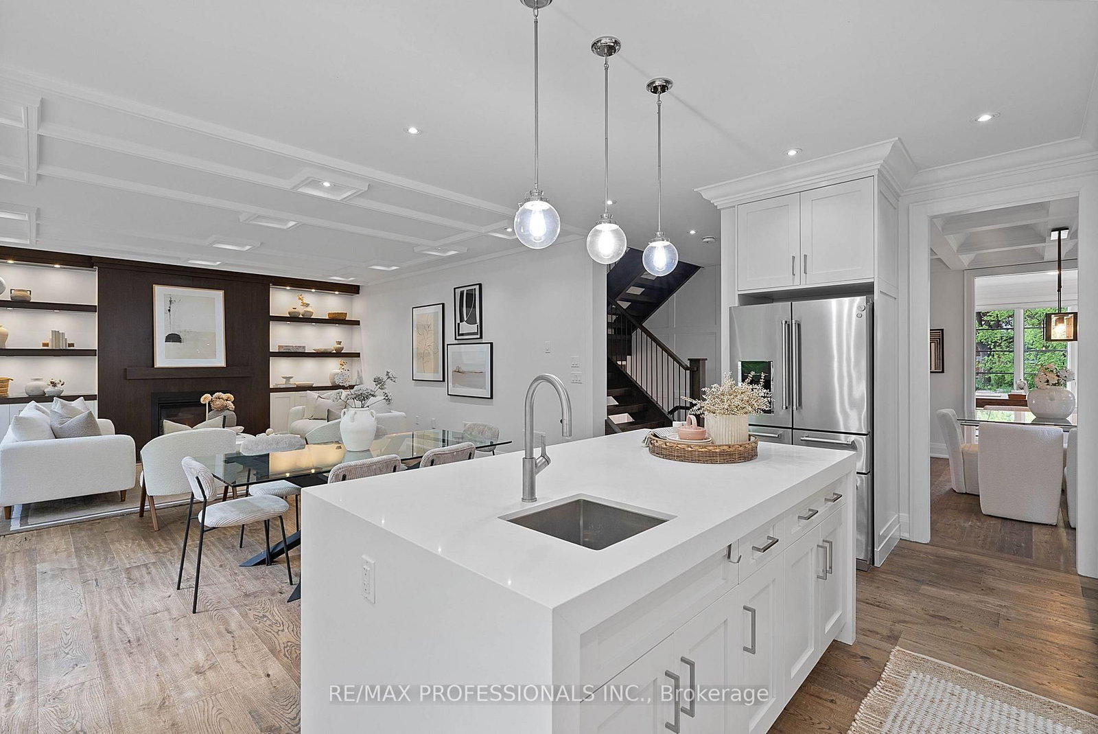 146 Thompson Avenue • Toronto, ON photo 8