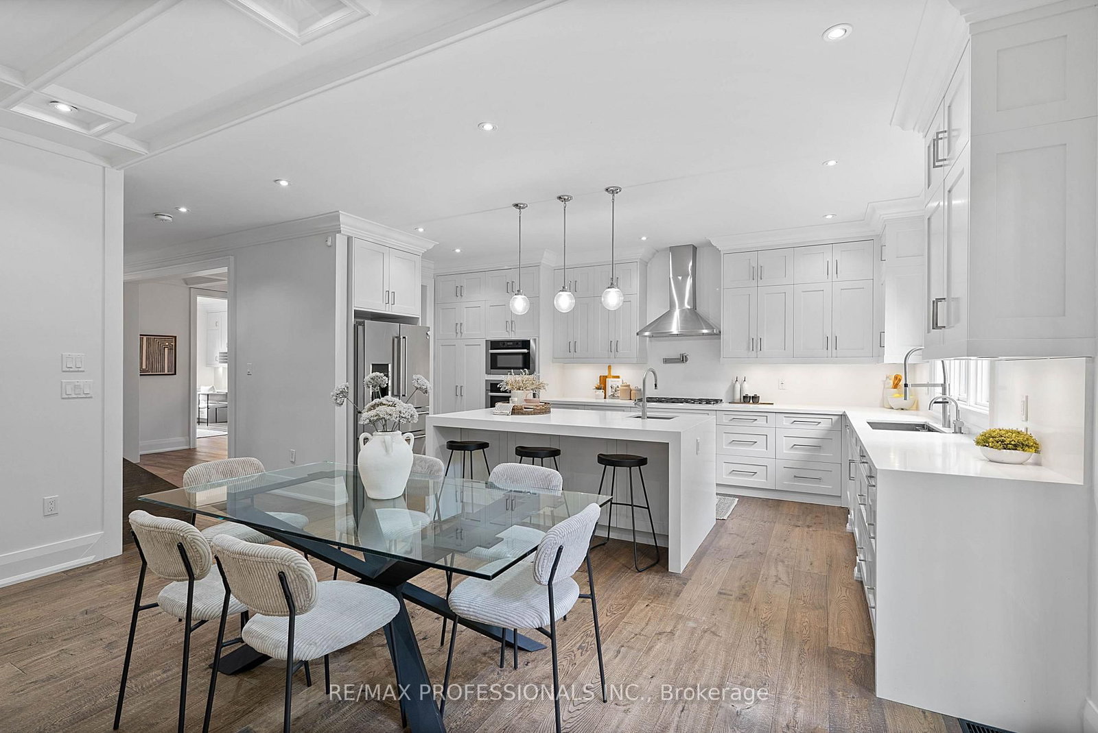 146 Thompson Avenue • Toronto, ON photo 9