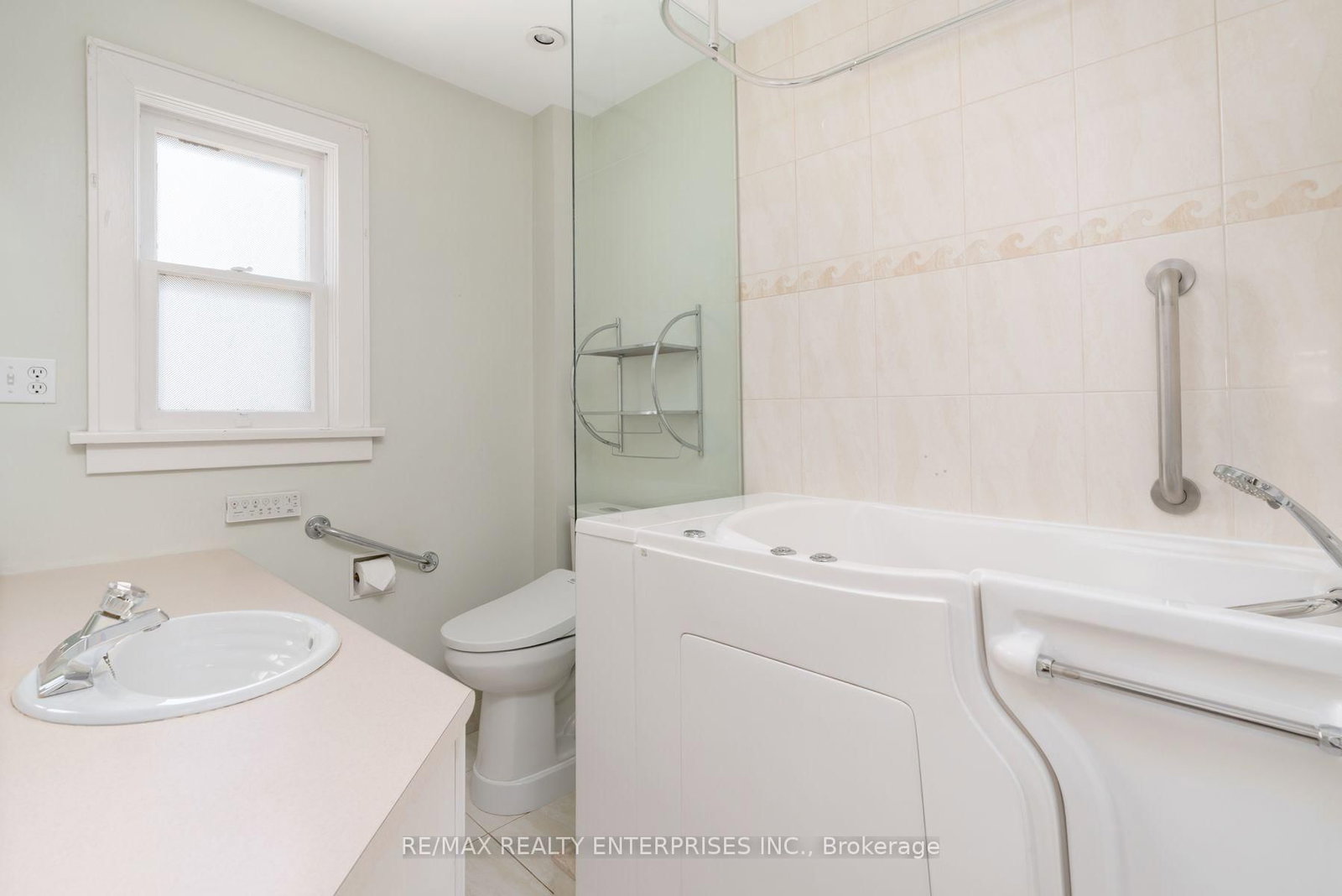 52 Briarwood Avenue • Mississauga, ON photo 12