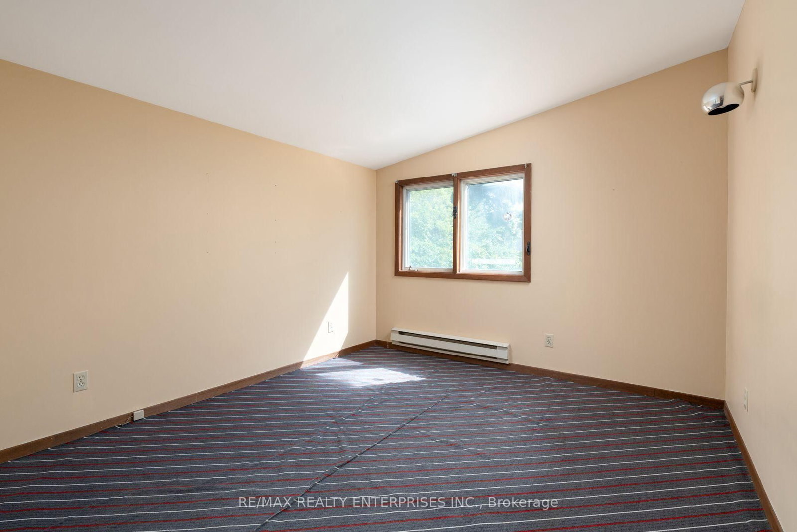 52 Briarwood Avenue • Mississauga, ON photo 23