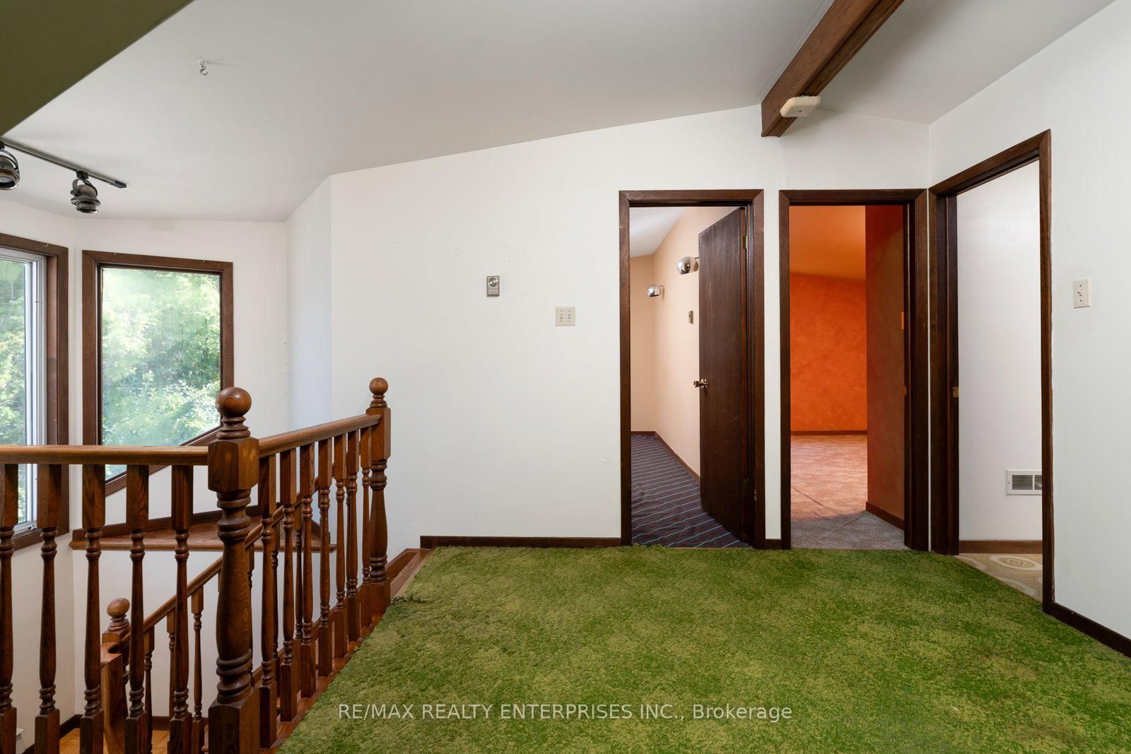 52 Briarwood Avenue • Mississauga, ON photo 25