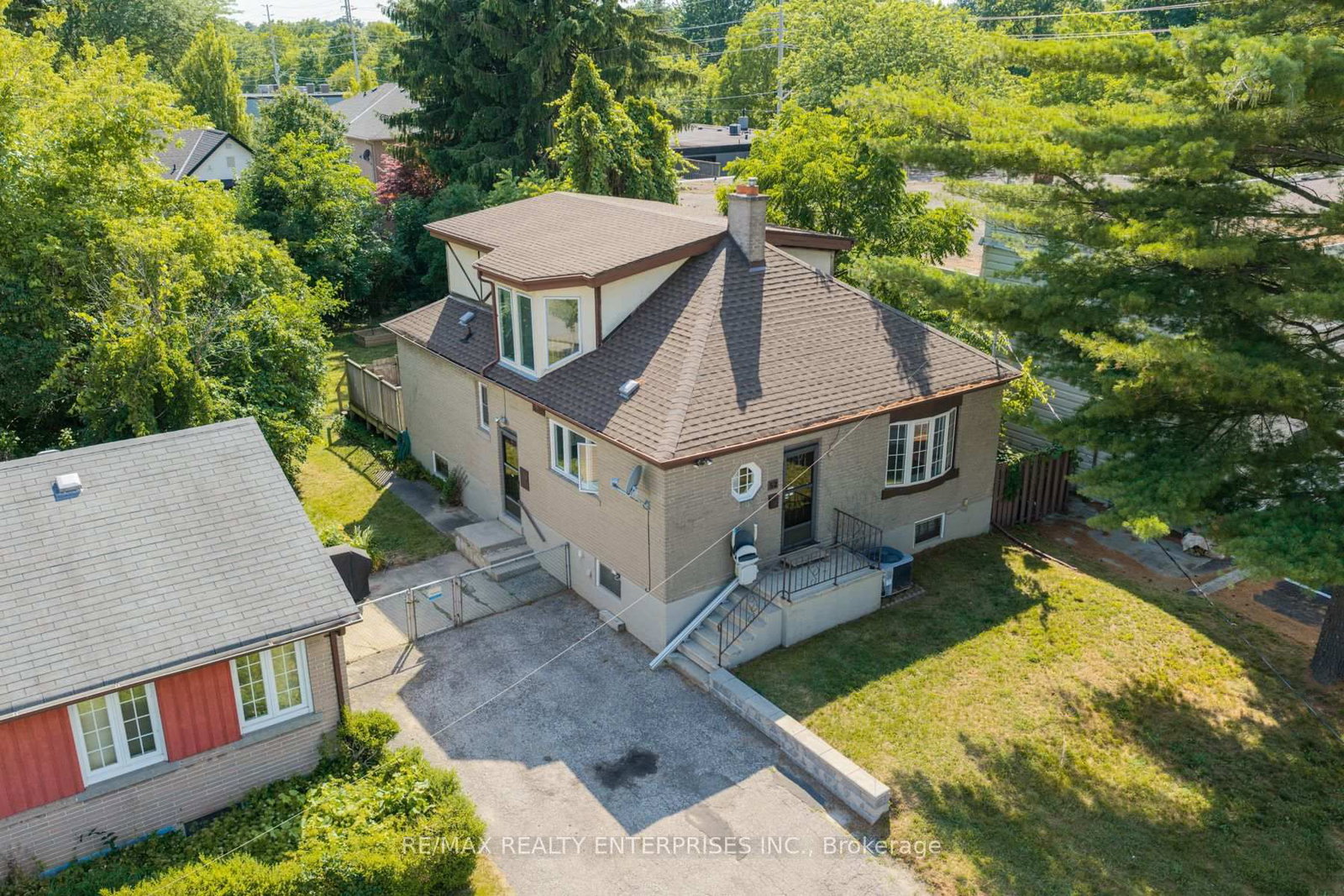 52 Briarwood Avenue • Mississauga, ON photo 32