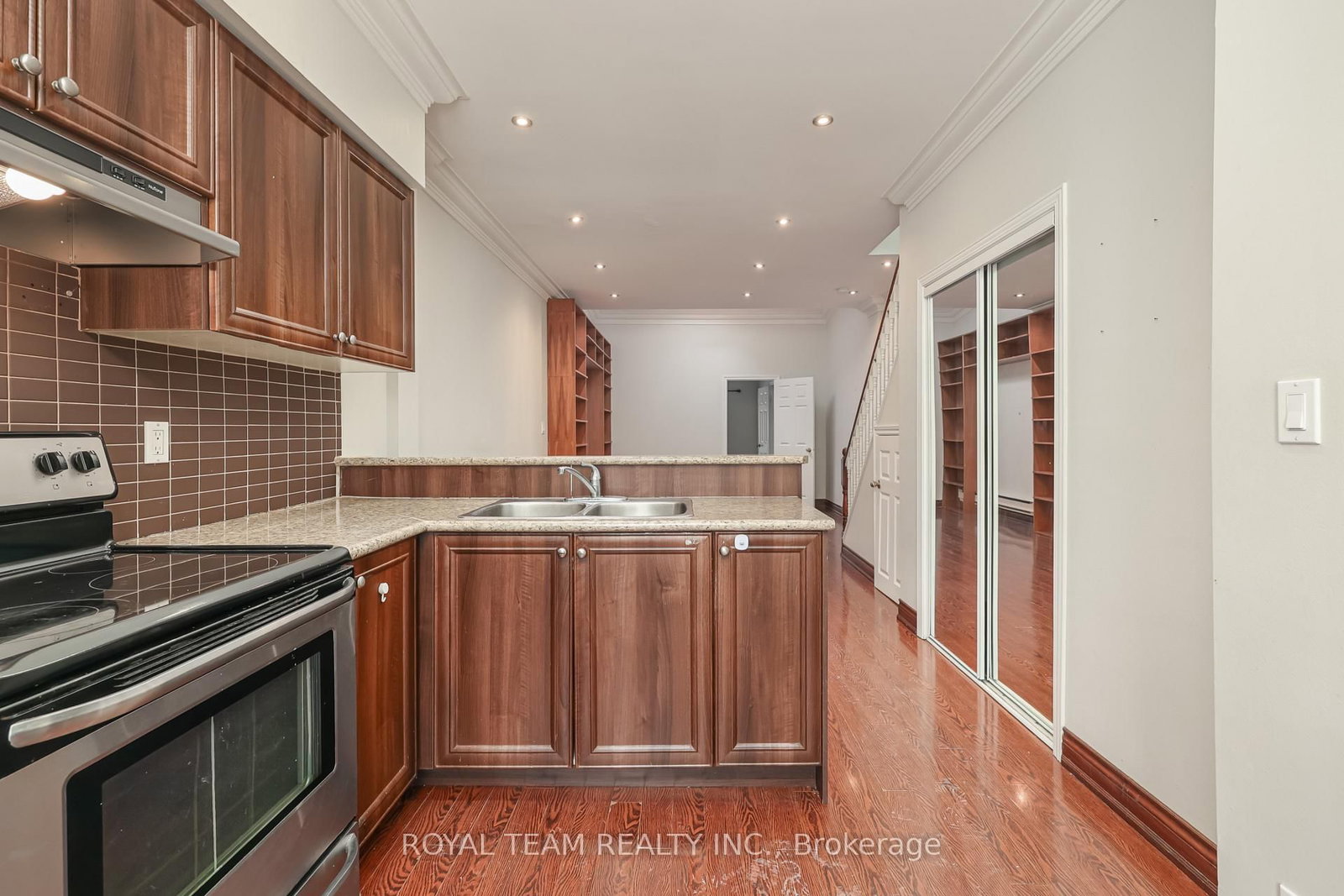 54 Maher Avenue • Toronto, ON photo 8