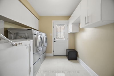 4594 Badminton Mississauga,ON L5M 3H6 — Photo 17