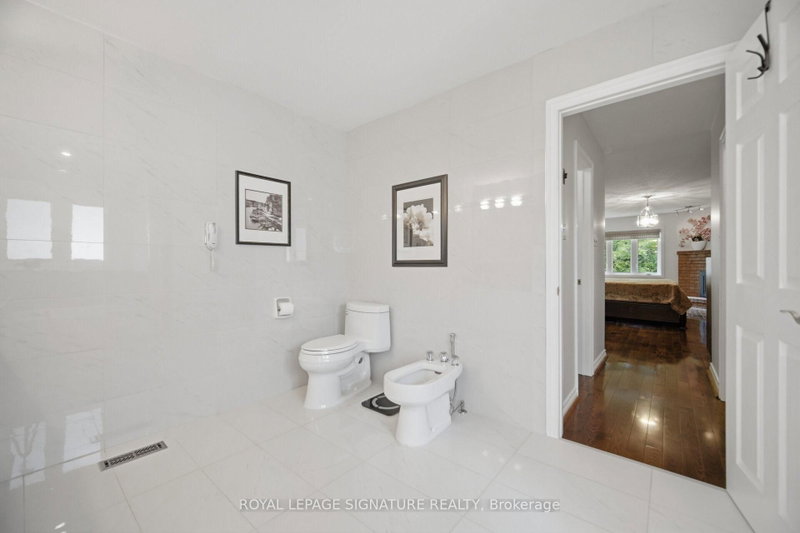 4594 Badminton Mississauga,ON L5M 3H6 — Photo 24