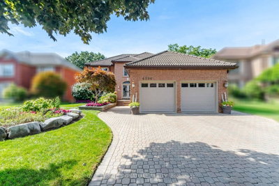 4594 Badminton Drive • Mississauga, ON photo 4