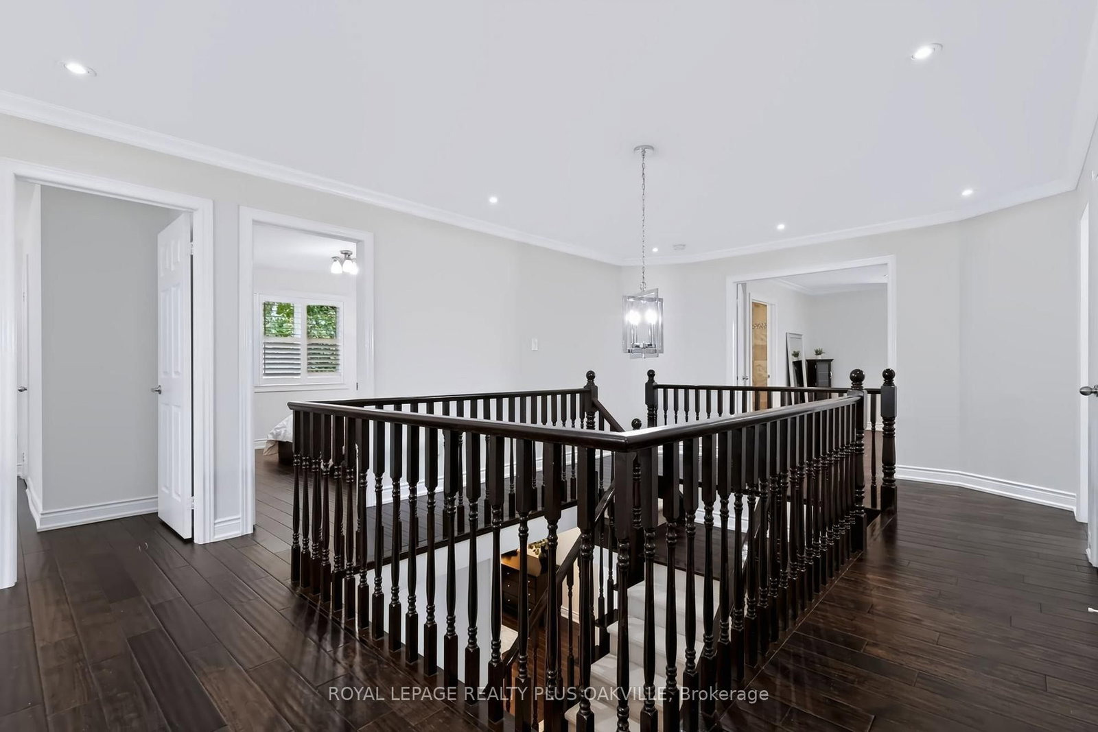 2097 Innkeeper Court • Oakville, ON photo 27