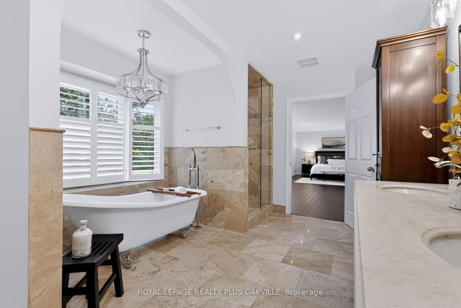 2097 Innkeeper Court • Oakville, ON photo 32