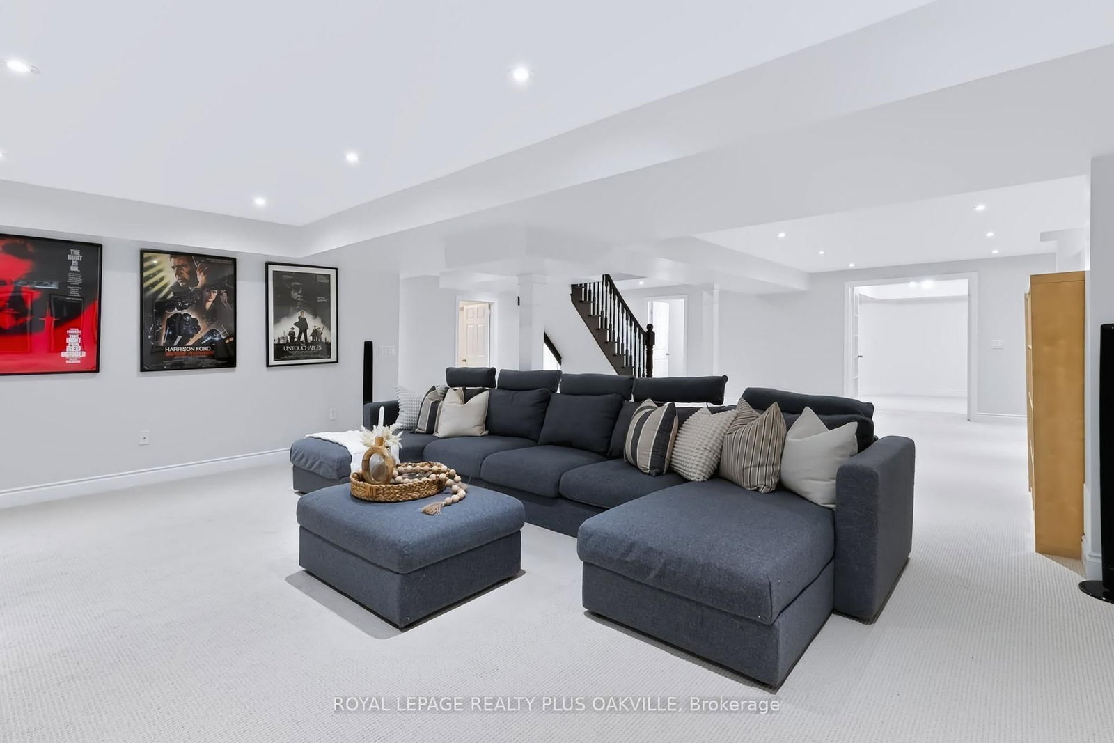 2097 Innkeeper Court • Oakville, ON photo 41