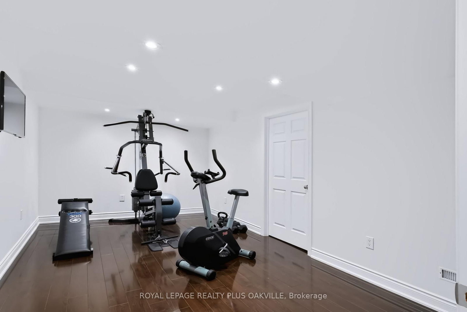 2097 Innkeeper Court • Oakville, ON photo 45