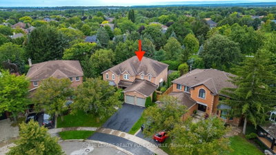 2097 Innkeeper Court • Oakville, ON photo 5