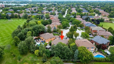 2097 Innkeeper Court • Oakville, ON photo 6