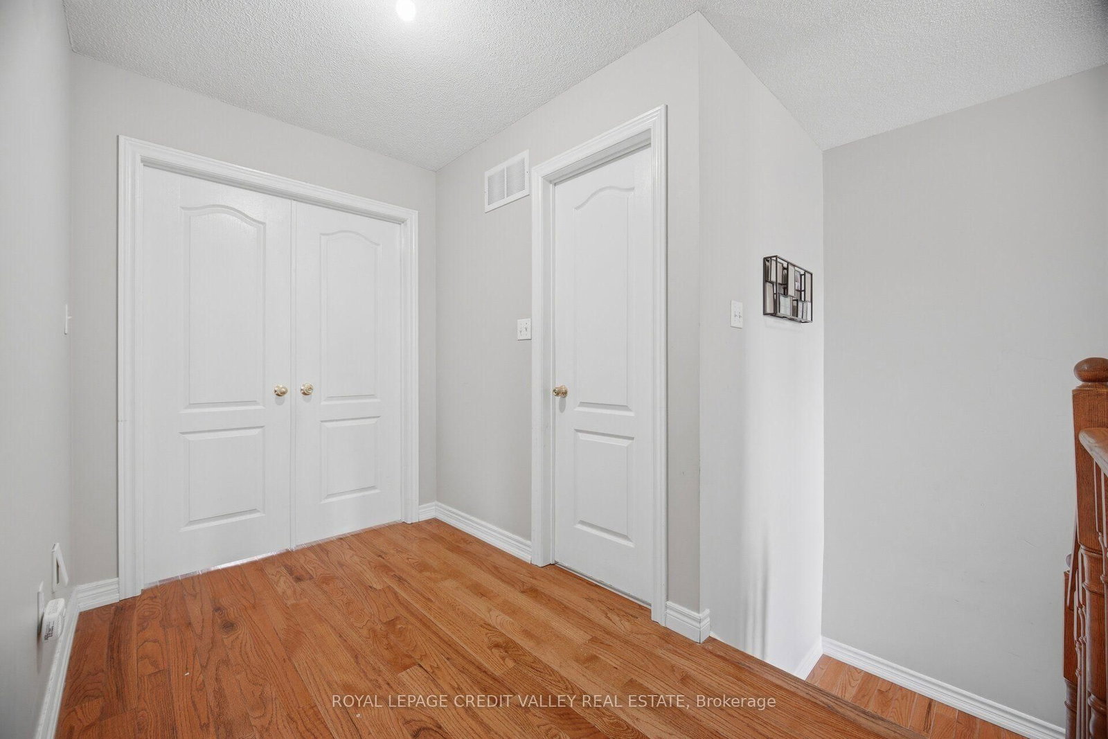 7443 Russian Olive Close • Mississauga, ON photo 22