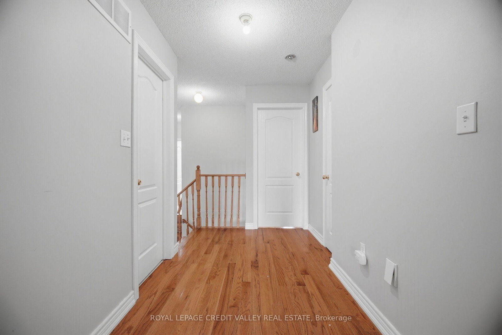 7443 Russian Olive Close • Mississauga, ON photo 29
