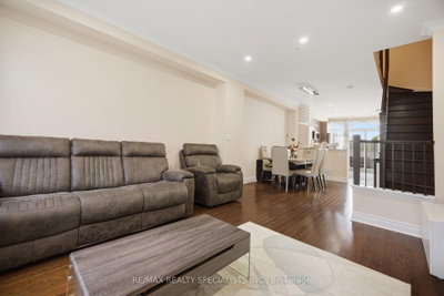 1812 Burnhamthorpe Mississauga,ON L4X 0A3 — Photo 20
