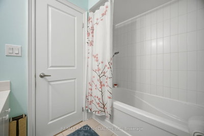 1812 Burnhamthorpe Mississauga,ON L4X 0A3 — Photo 31