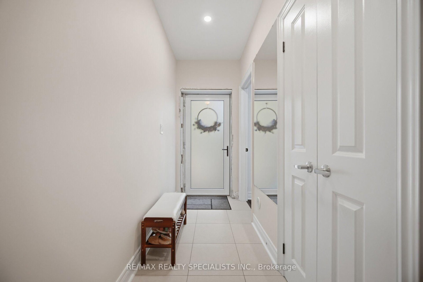 1812 Burnhamthorpe Road E • #112 • Mississauga, ON photo 5