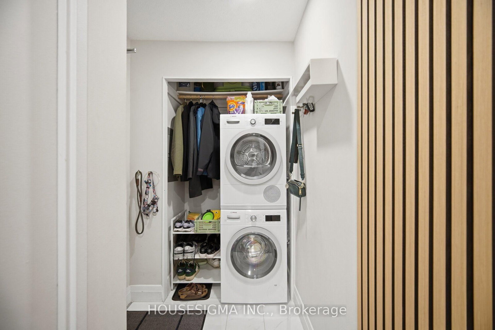15 Elizabeth Street N • #801 • Mississauga, ON photo 12