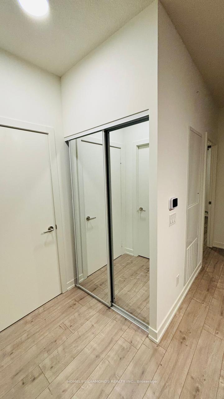 10 WILBY Crescent • #615 • Toronto, ON photo 15