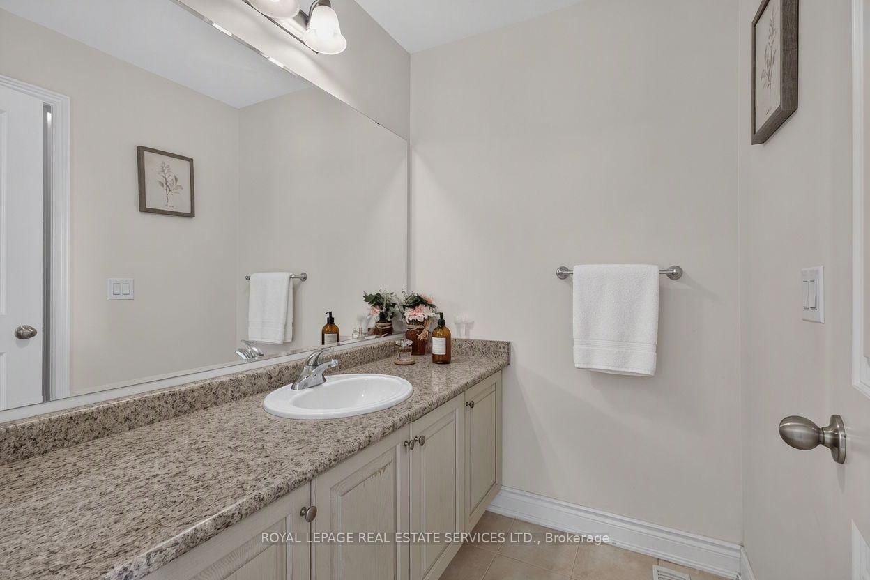 3045 Gladeside Avenue • #19 • Oakville, ON photo 32