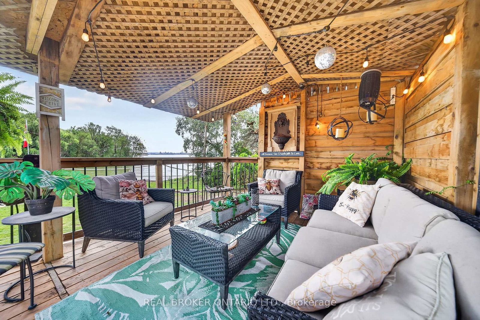 413 Indian Road • Burlington, ON photo 38