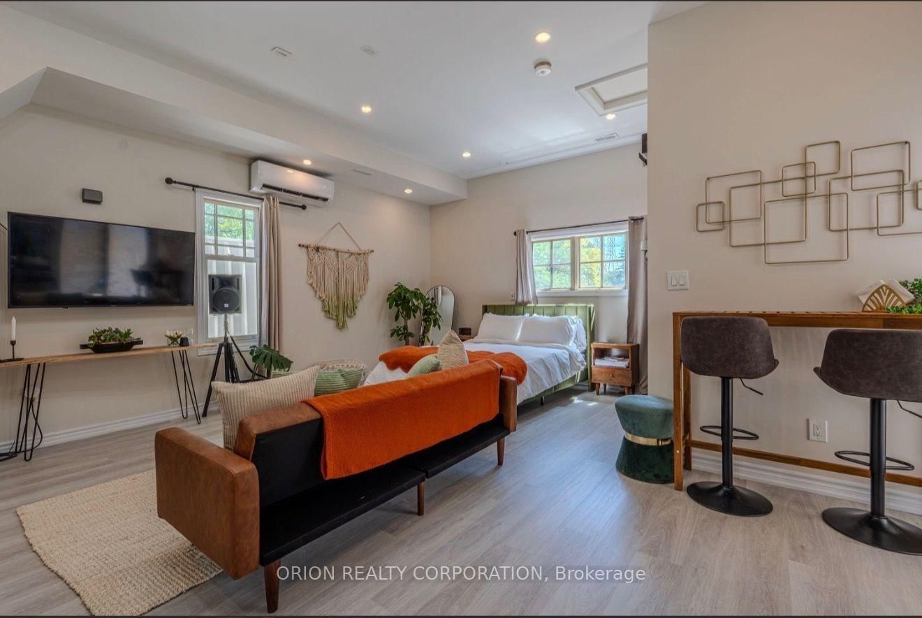 1267 Fisher Avenue • Burlington, ON photo 41