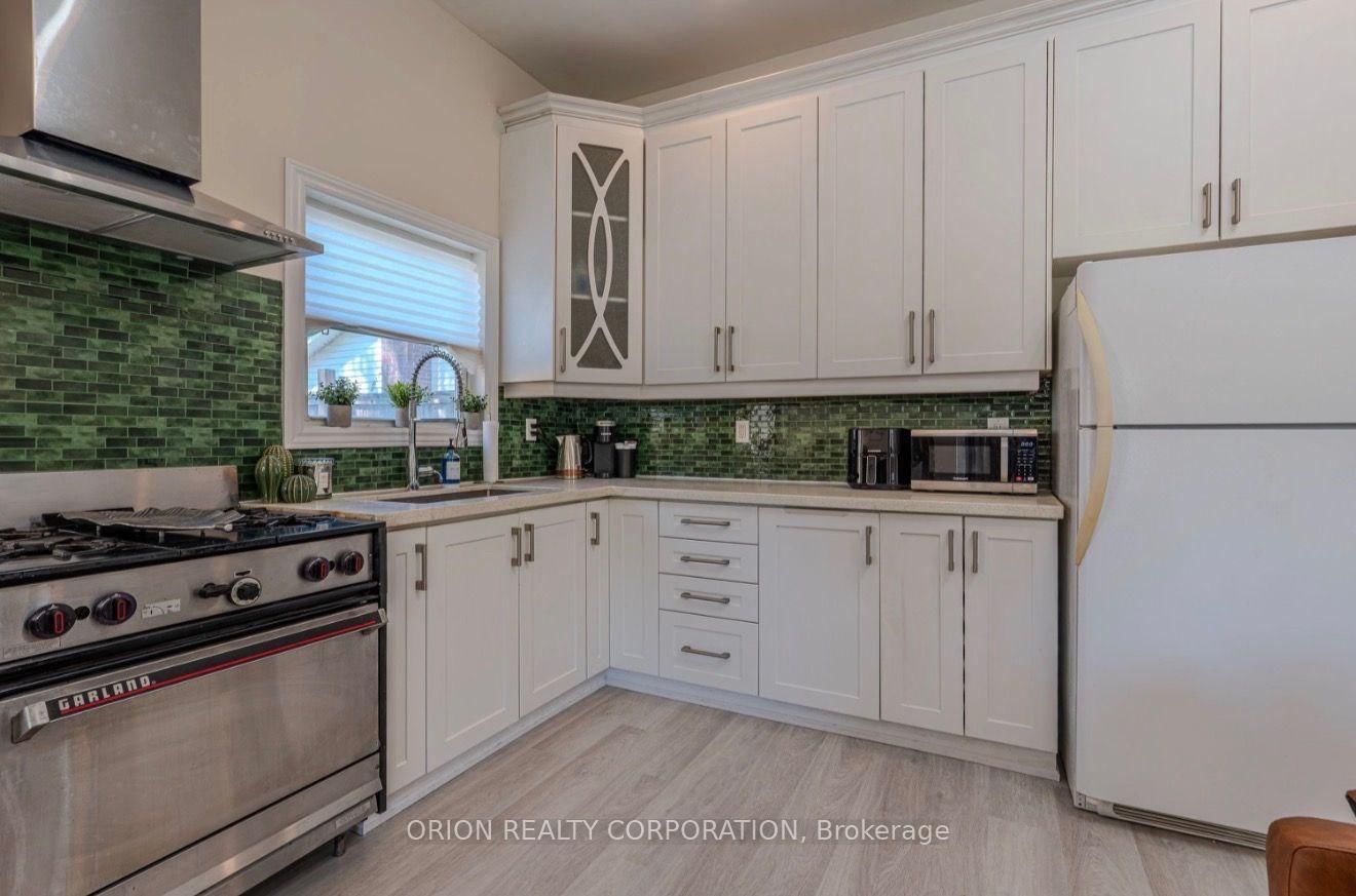 1267 Fisher Avenue • Burlington, ON photo 44