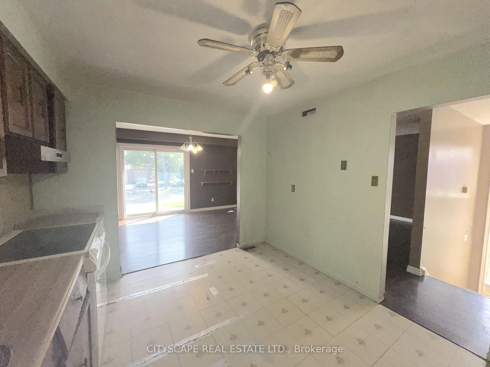 6087 Featherhead Crescent • Mississauga, ON photo 10