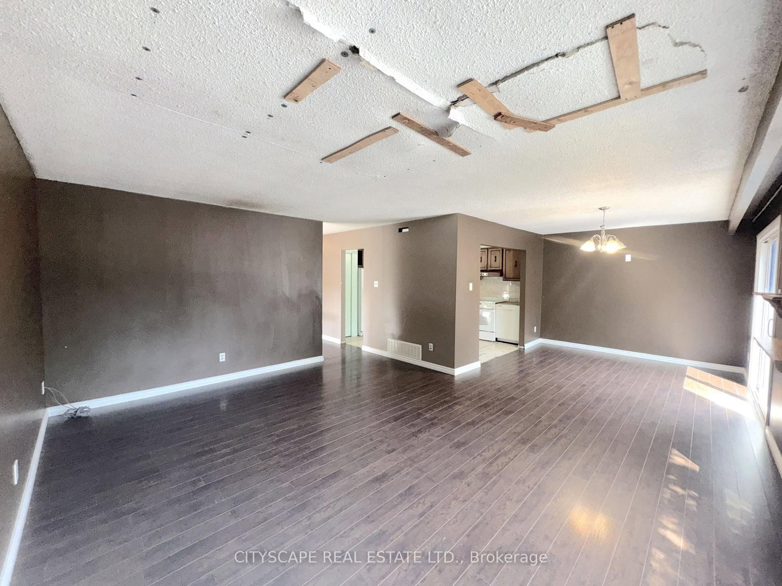 6087 Featherhead Crescent • Mississauga, ON photo 12