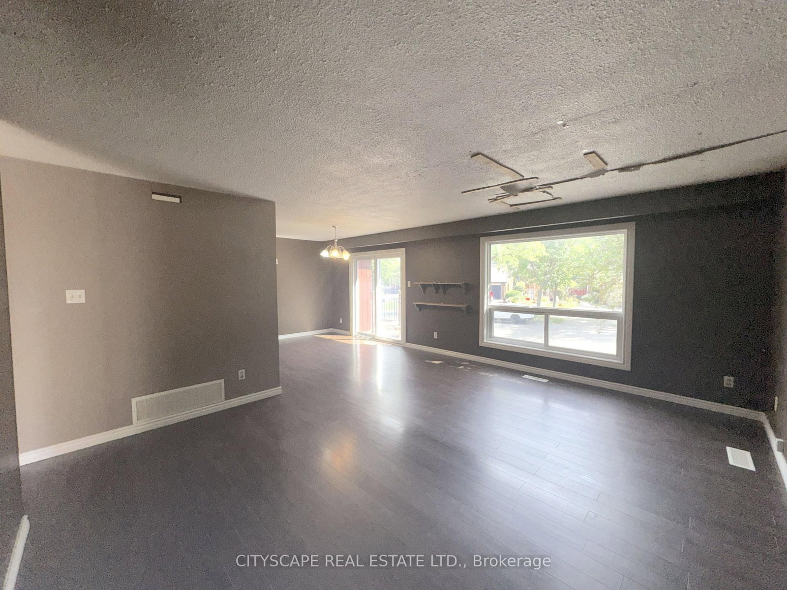 6087 Featherhead Crescent • Mississauga, ON photo 13