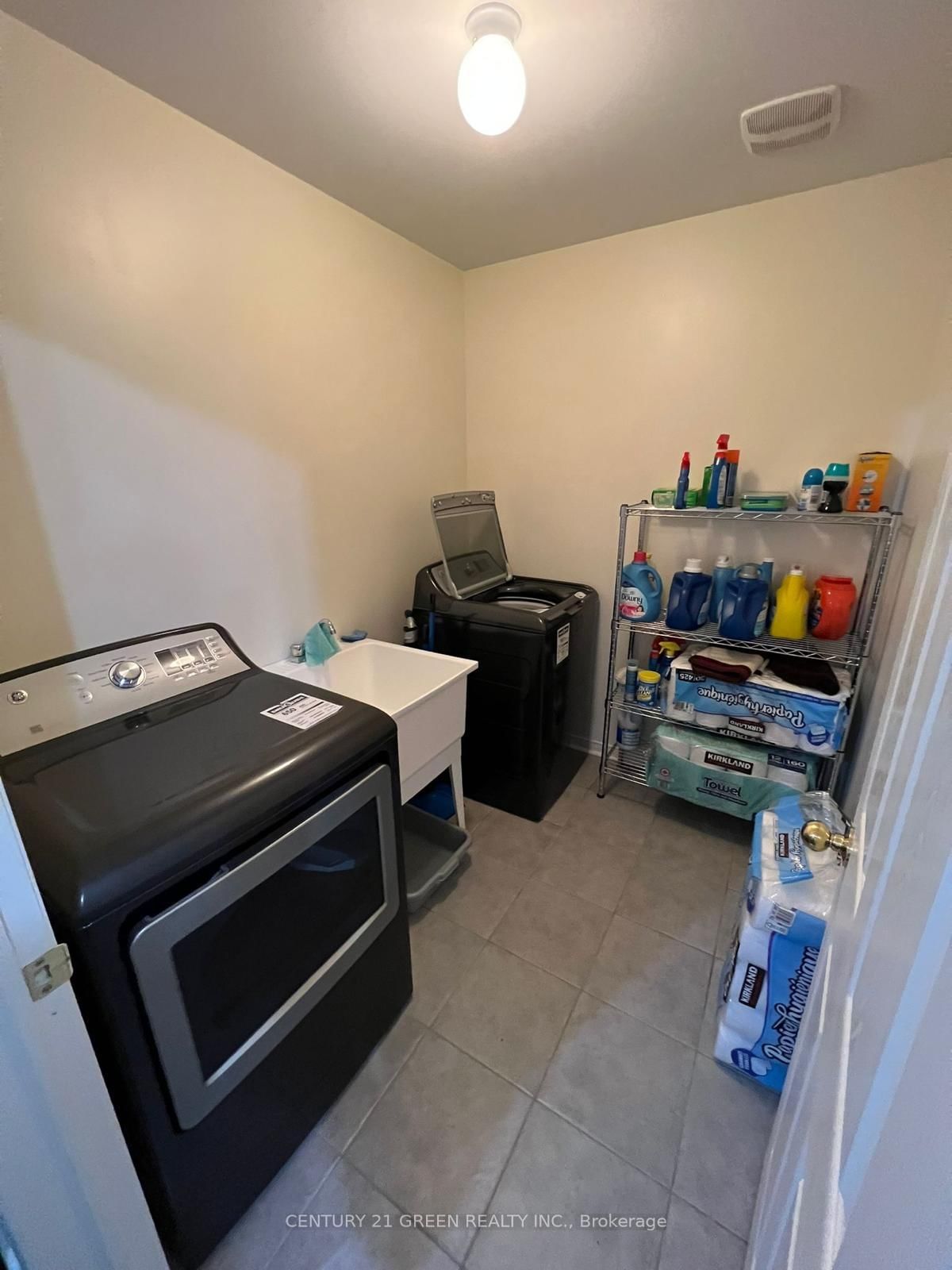 40 Cookview Drive • Brampton, ON photo 10
