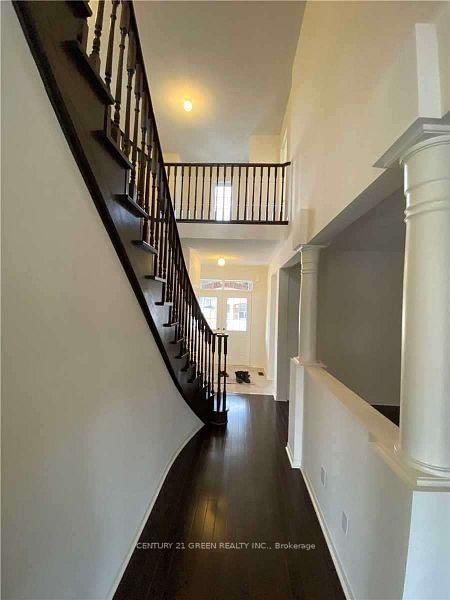 40 Cookview Drive • Brampton, ON photo 4