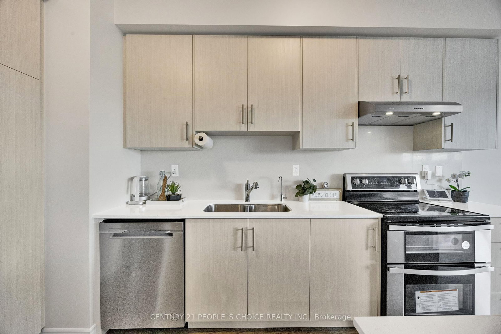 543 Celandine Terrace • Milton, ON photo 19
