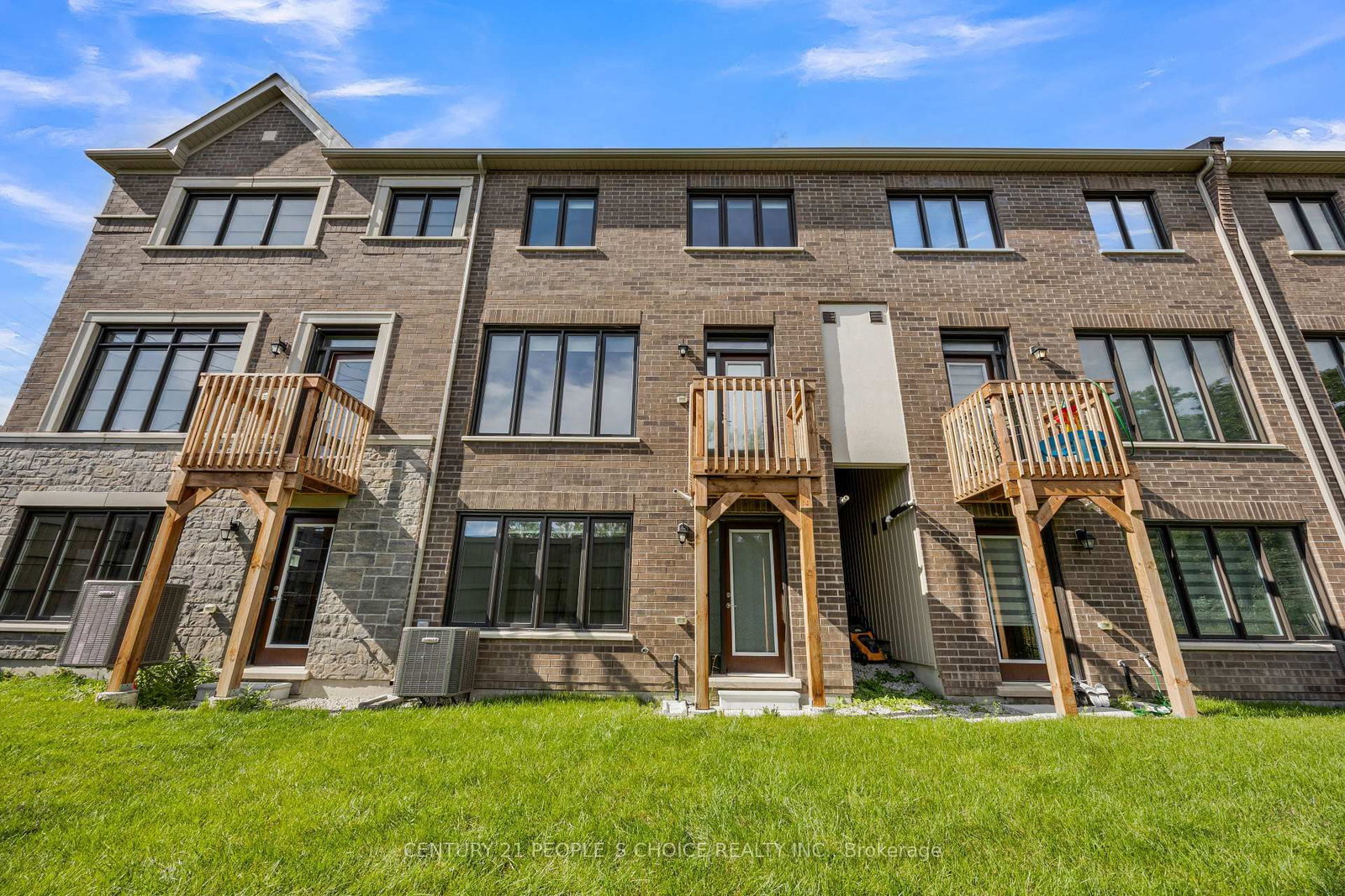 543 Celandine Terrace • Milton, ON photo 46