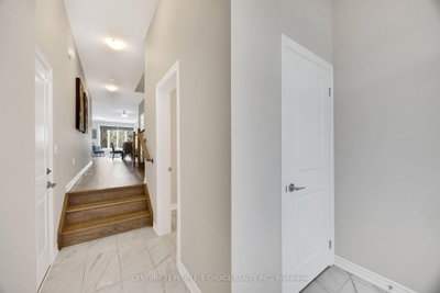 543 Celandine Terrace • Milton, ON photo 6