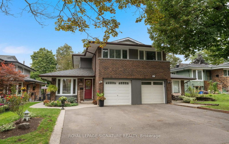 4045 Taffey Crescent