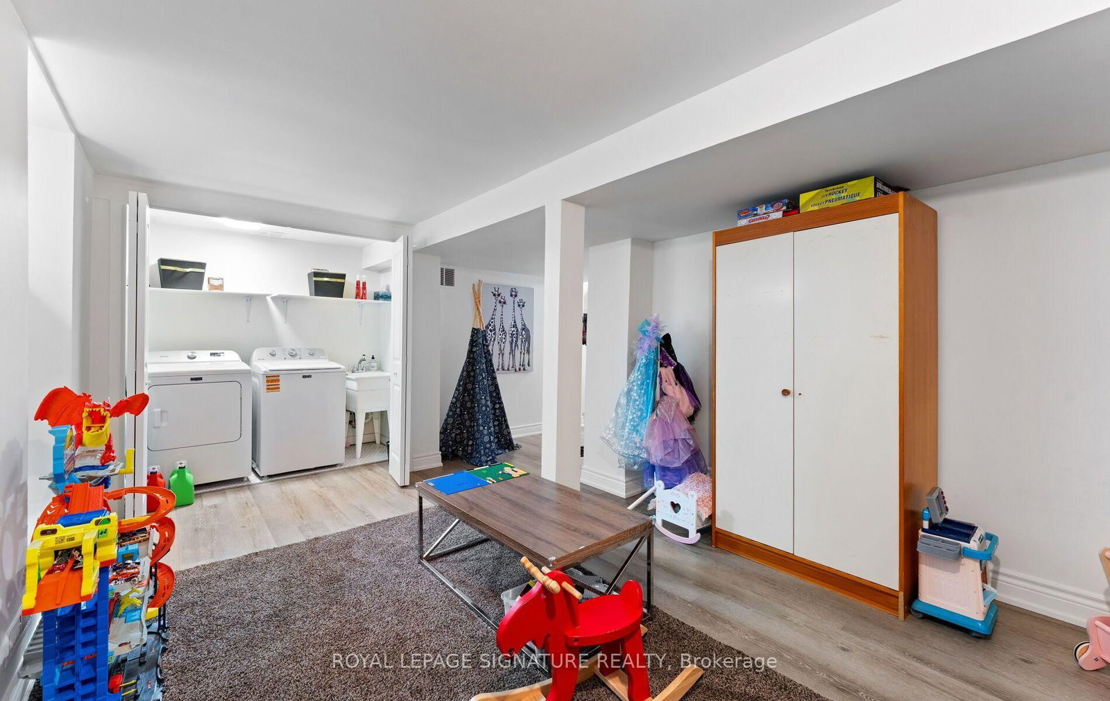 4045 Taffey Crescent • Mississauga, ON photo 37