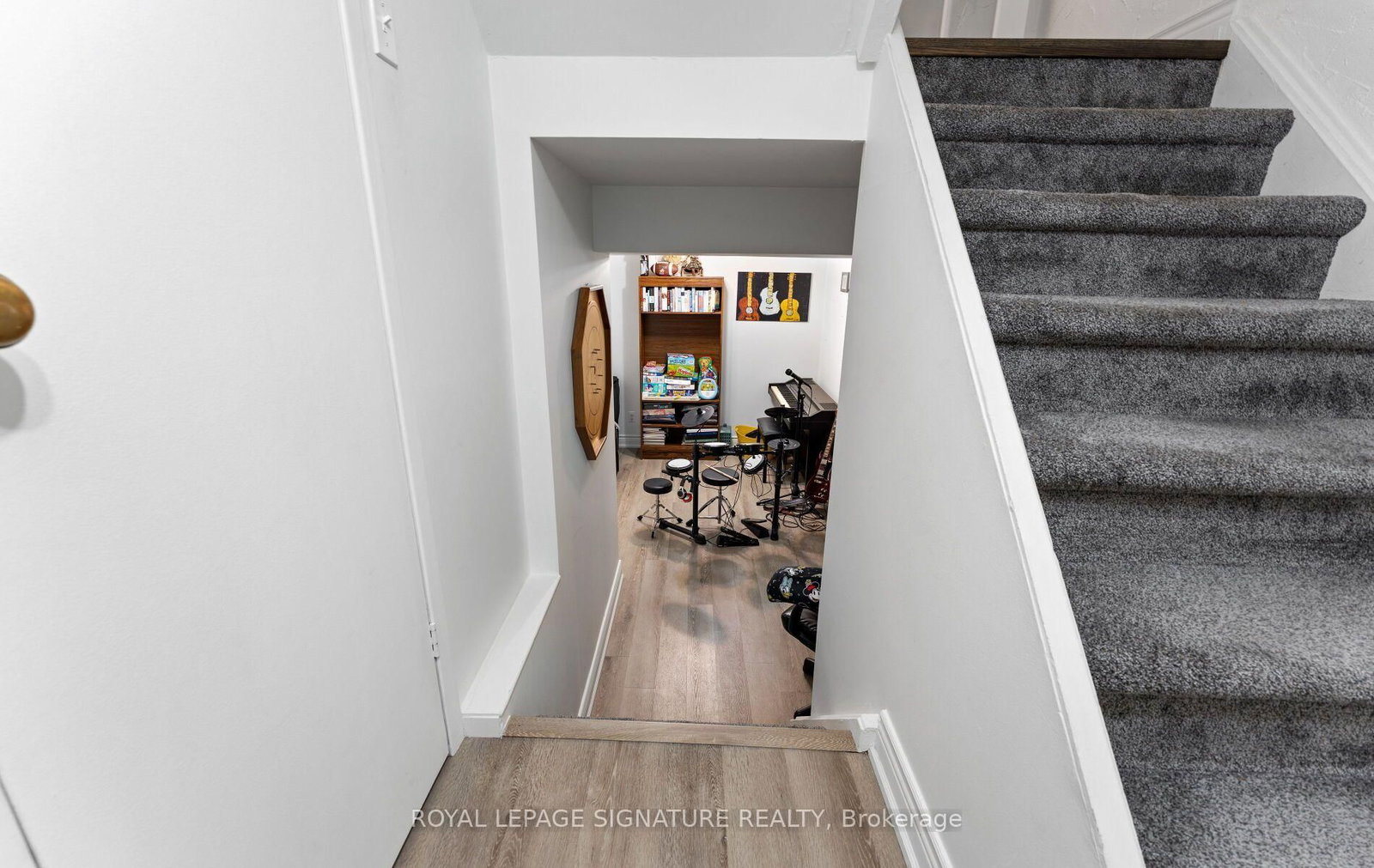4045 Taffey Crescent • Mississauga, ON photo 39