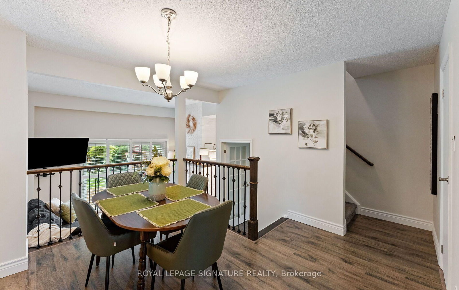 4045 Taffey Crescent • Mississauga, ON photo 6