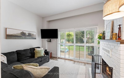 4045 Taffey Crescent • Mississauga, ON photo 9