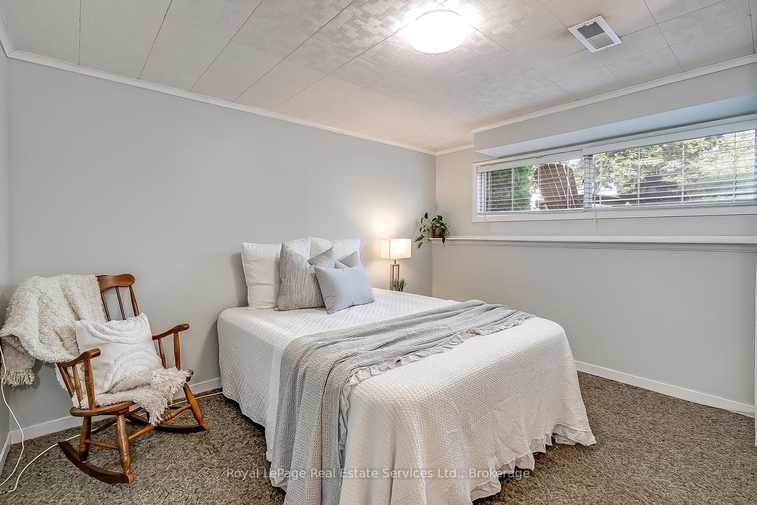 1284 Morgan Court • Burlington, ON photo 28