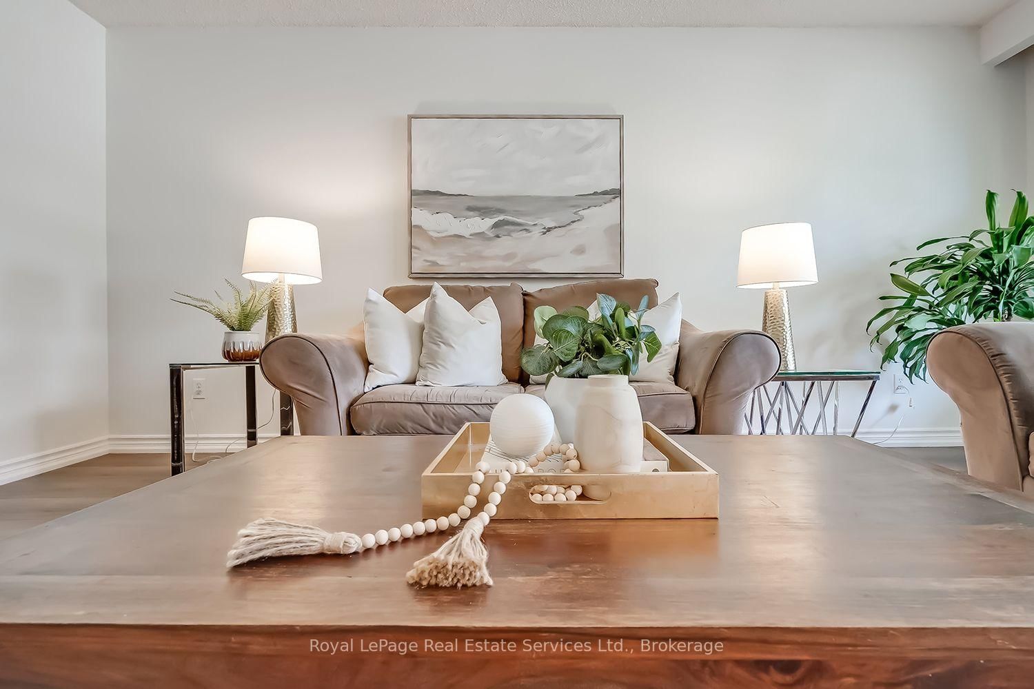 1284 Morgan Court • Burlington, ON photo 8